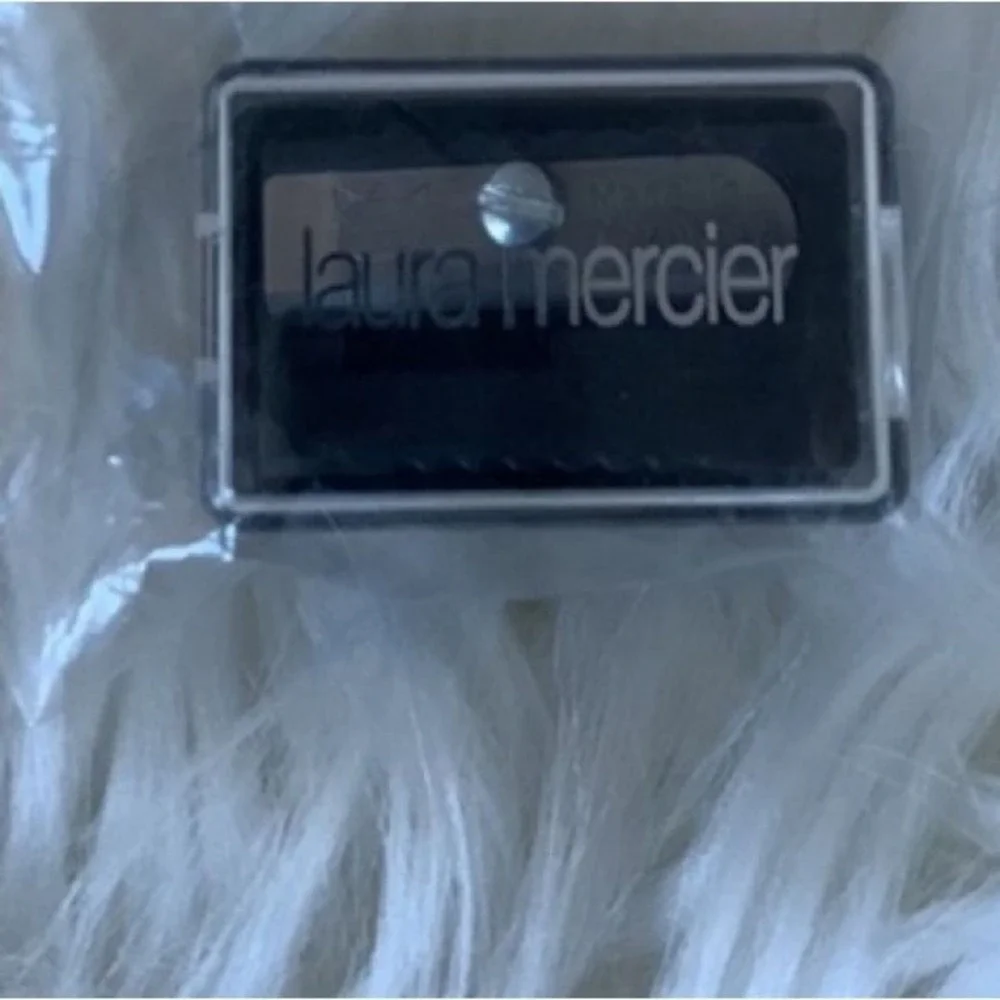 LAURA MERCIER Pencil Sharpener